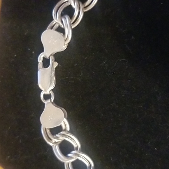 New Sterling silver necklace and Bracelet - Picture 5 of 10
